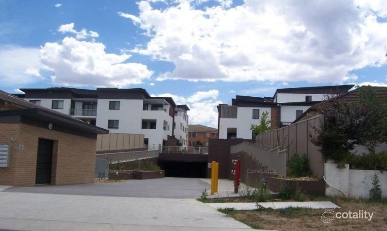 32/3a Stornaway Rd, Queanbeyan, NSW 2620