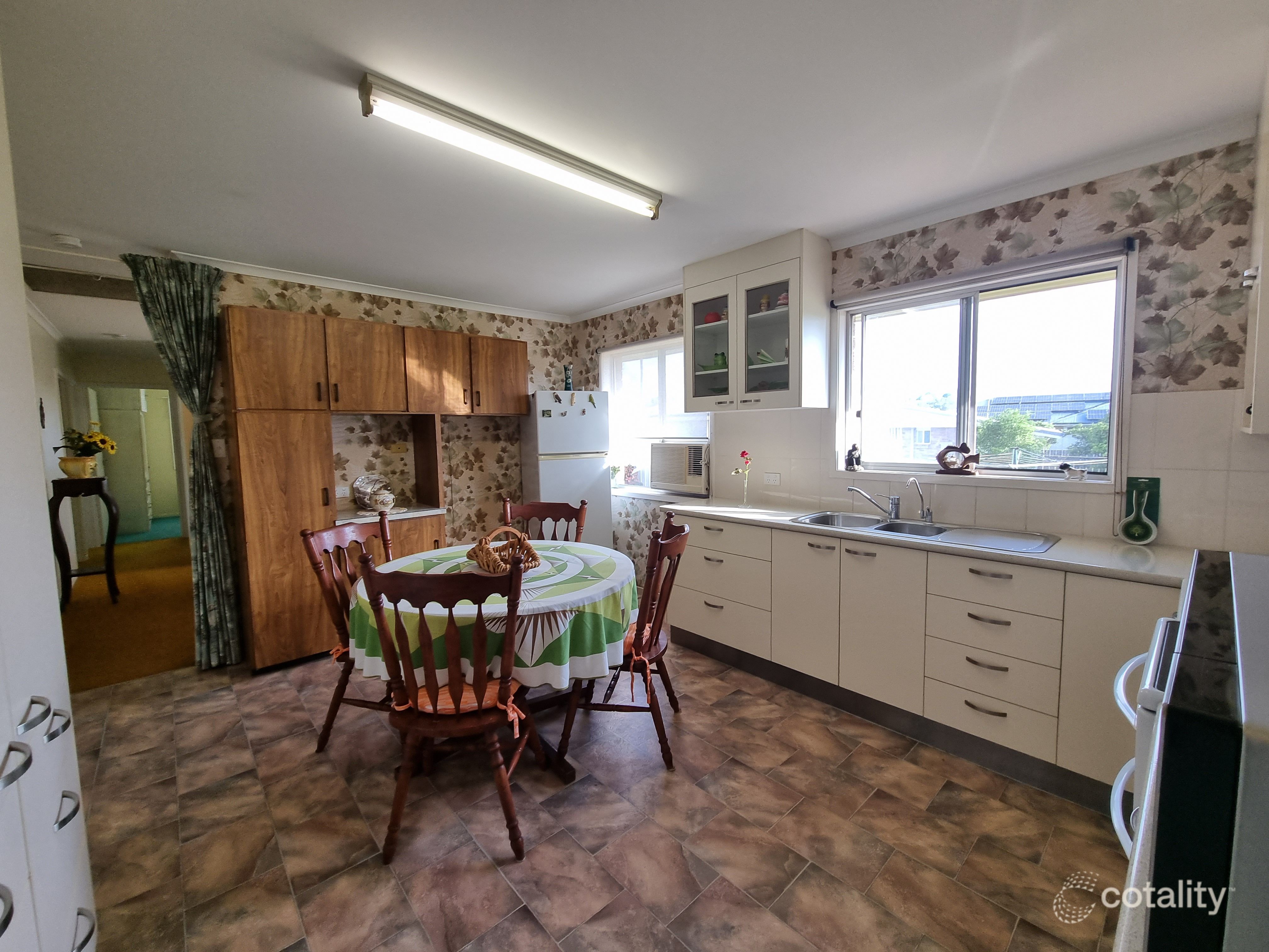 15 Campbell St, Burnett Heads, QLD 4670