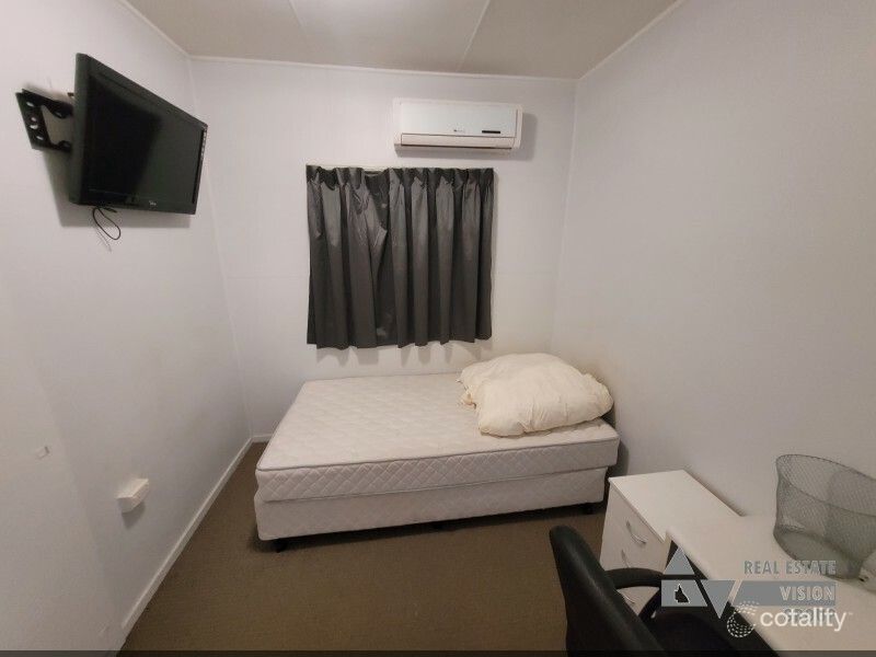 2 Church St, Bluff, QLD 4702