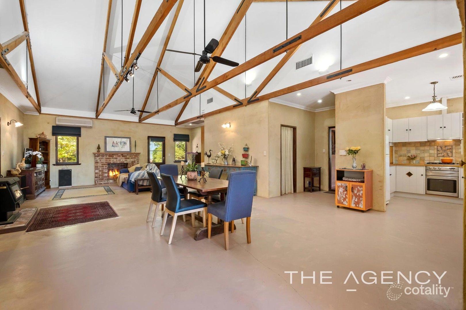 755 Allen St, Wooroloo, WA 6558