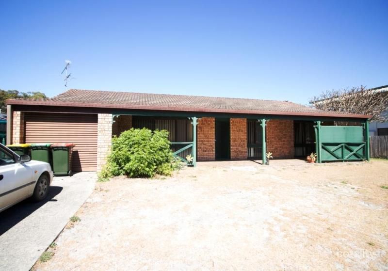 1 Thirteenth Ave, Stuarts Point, NSW 2441