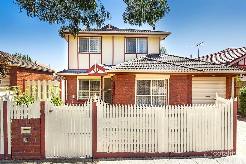 1 Buick Cres, Mill Park, VIC 3082