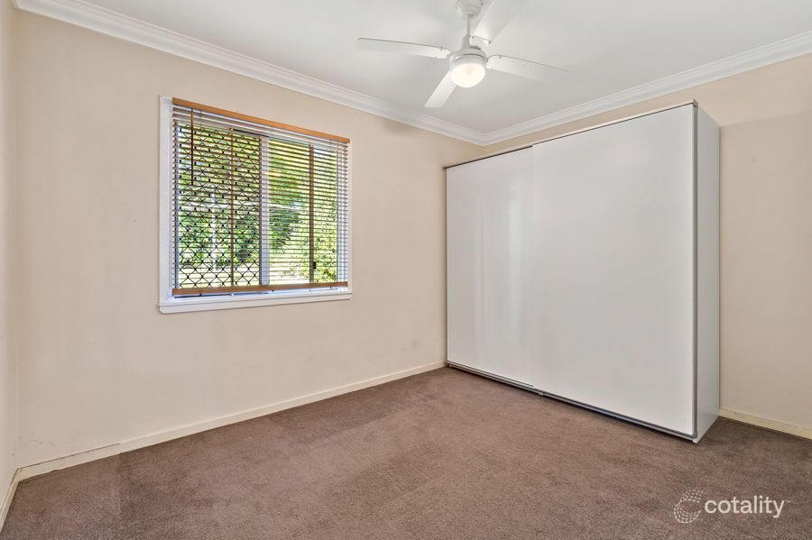 214 Jones Rd, Carina Heights, QLD 4152