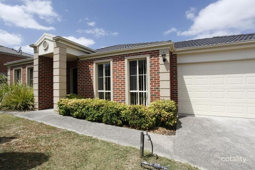 2 Asti Pl, Berwick, VIC 3806