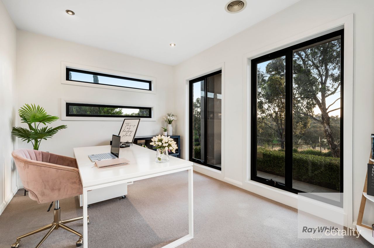 54 Trinity Bvd, Attwood, VIC 3049