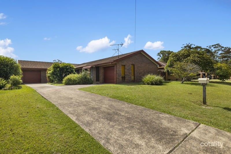 2/8 Kim Cl, Woolgoolga, NSW 2456
