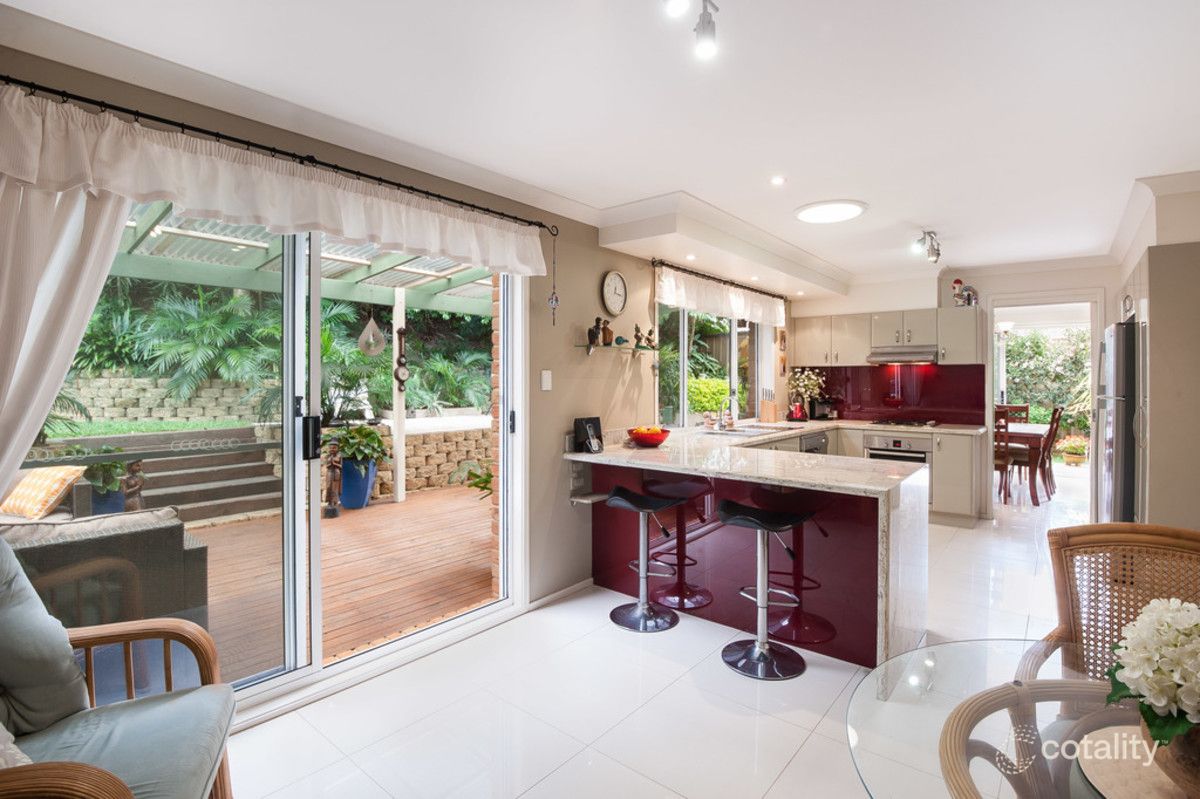 11 Blue Wren Cl, Green Point, NSW 2251