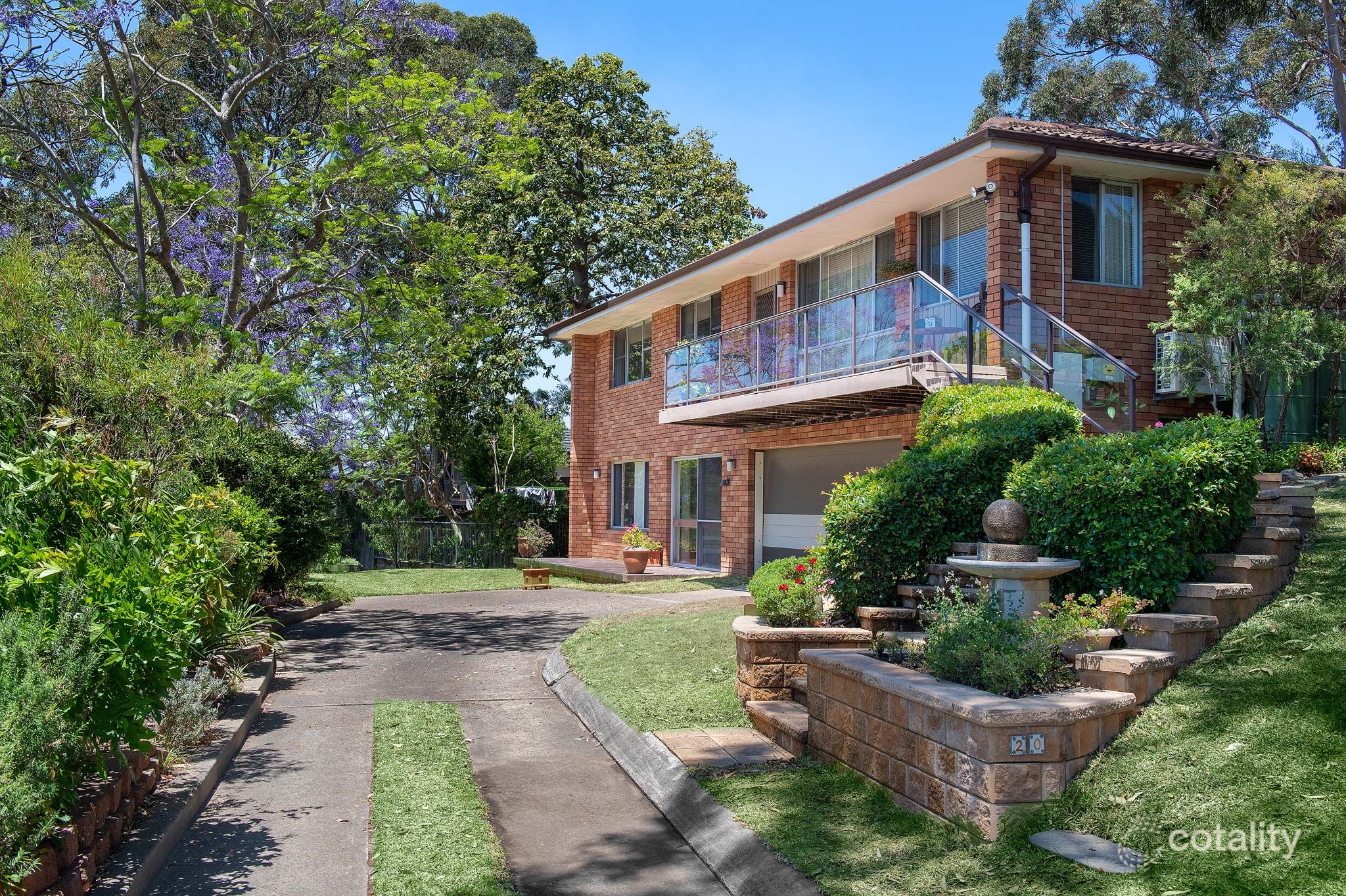 20 Ponderosa Pl, Lugarno, NSW 2210