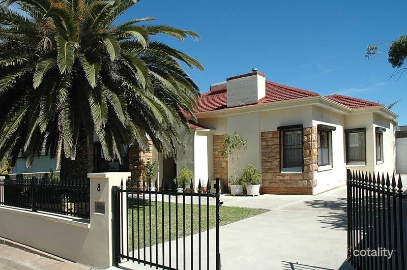 8 Kybunga Tce, Largs North, SA 5016