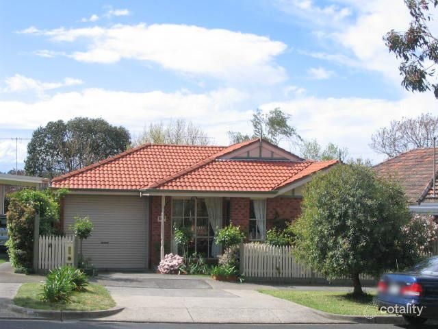 16 Cairo Rd, Mont Albert North, VIC 3129