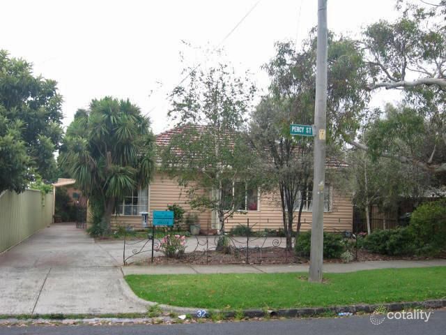 32 Percy St, Newport, VIC 3015