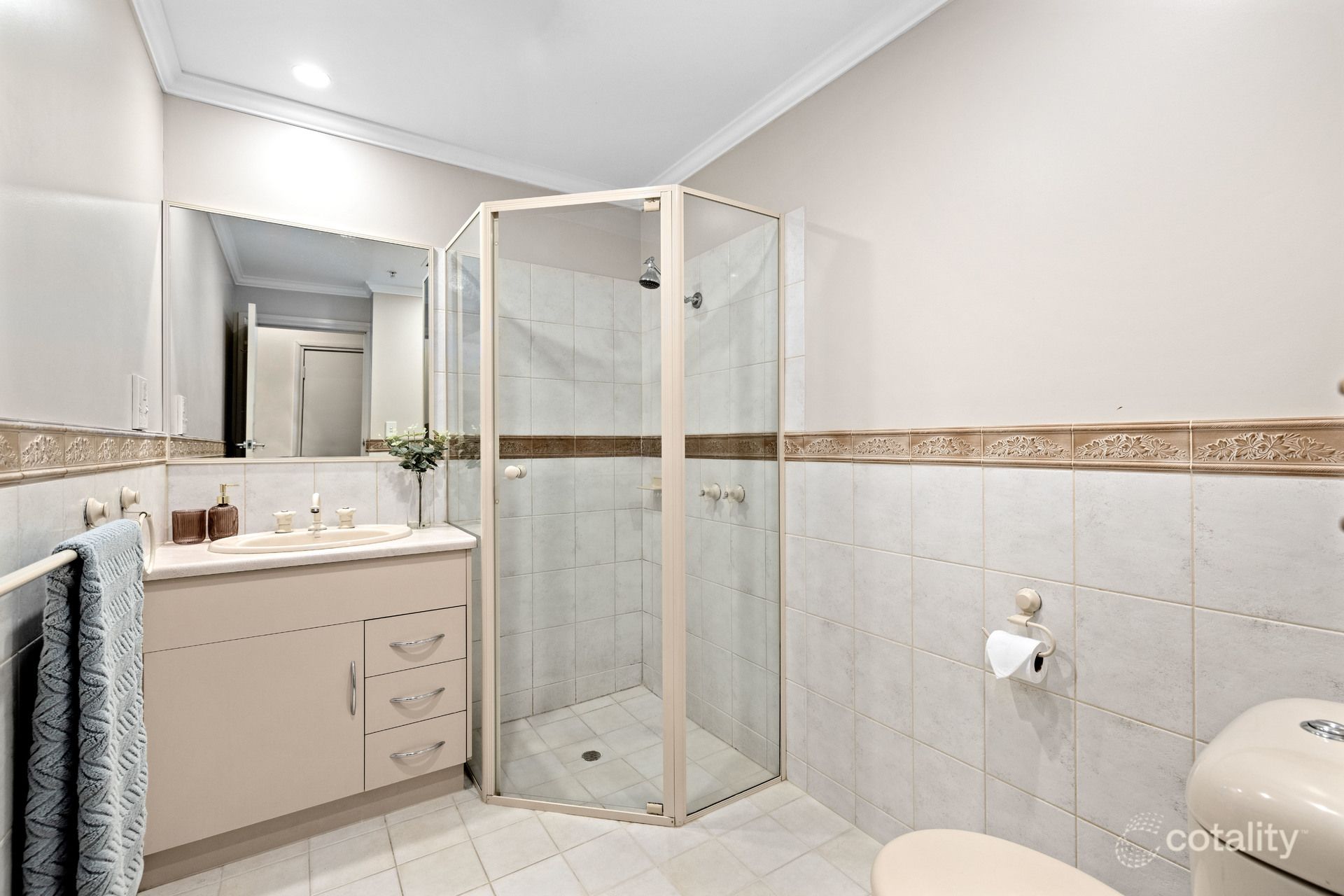 305/88 Frome St, Adelaide, SA 5000