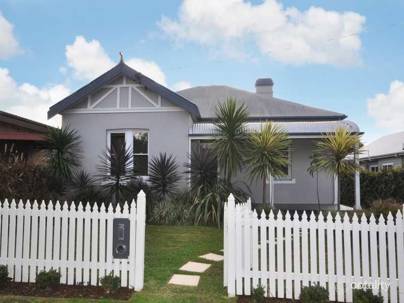 27 Brunswick St, East Maitland, NSW 2323