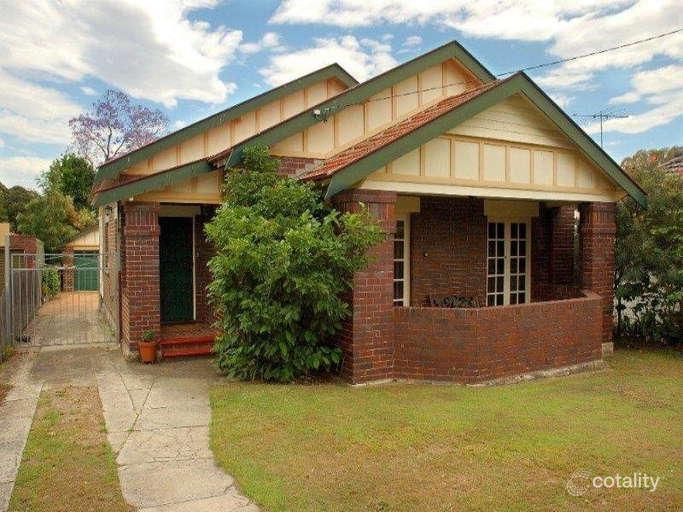 11 Mawson St, Bardwell Valley, NSW 2207