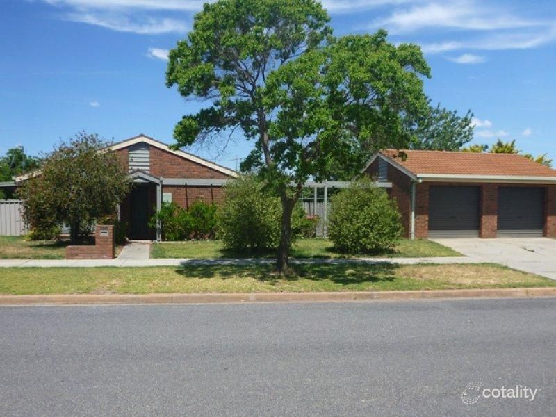 67 Mayfair Dr, West Wodonga, VIC 3690