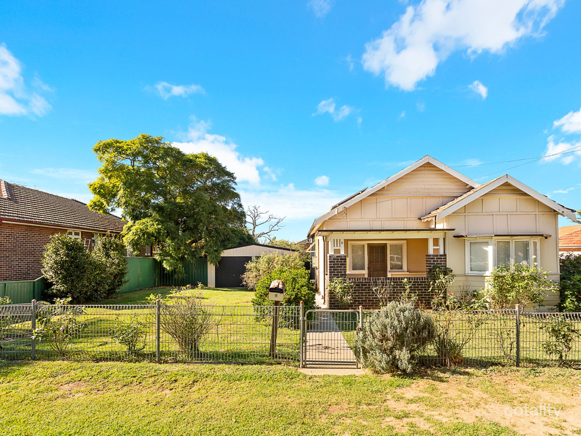 6 Leonard St, Bankstown, NSW 2200