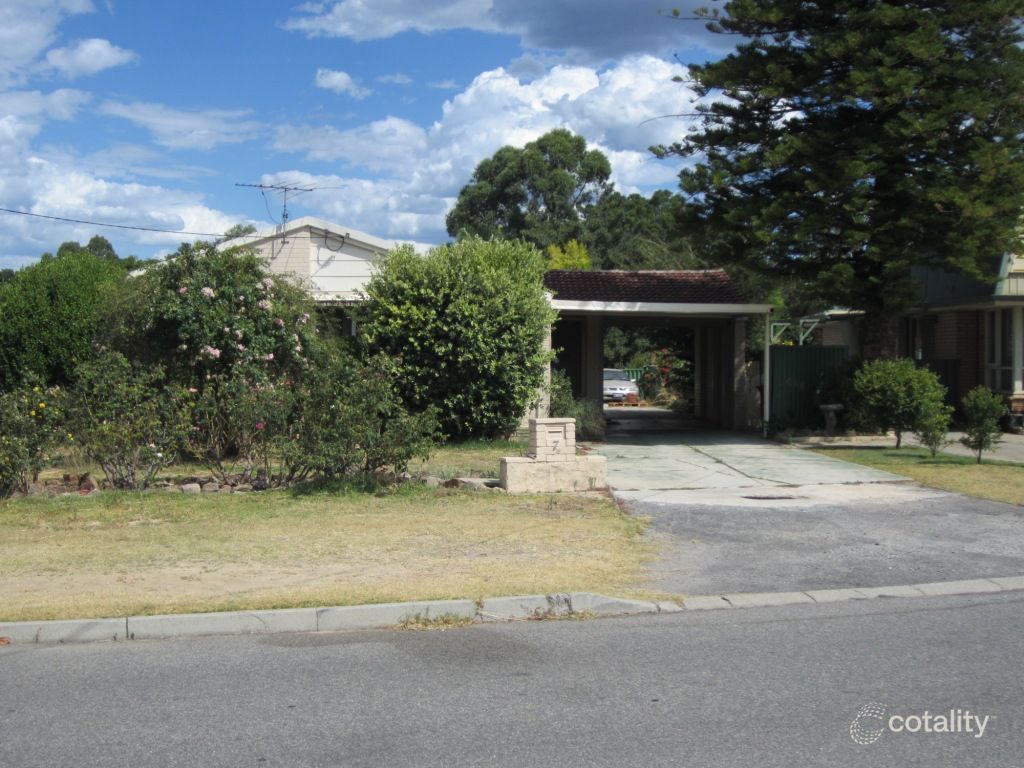 7 Fancote St, Kelmscott, WA 6111
