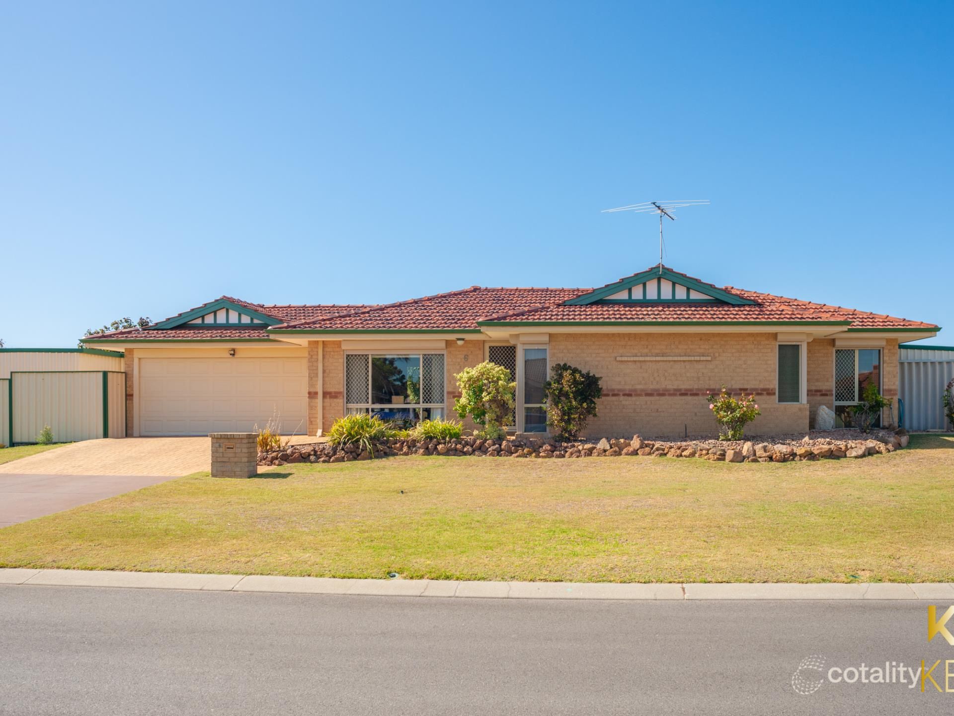 6 Dress Cir, Warnbro, WA 6169