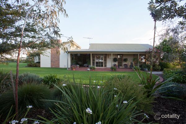 835 Aviation Rd, Werribee South, VIC 3030