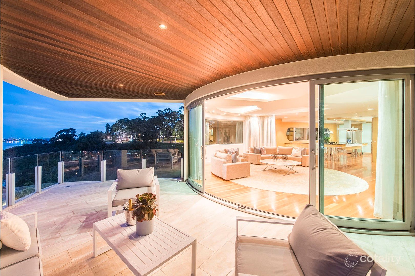 4/2 Bellevue Tce, West Perth, WA 6005