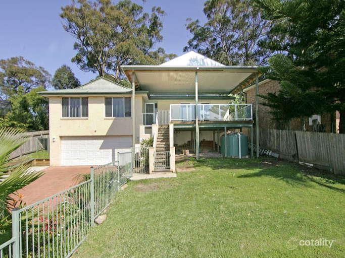 4 Alimah Cl, Tumbi Umbi, NSW 2261