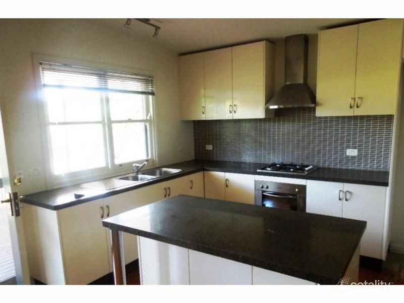 422 Schubach St, East Albury, NSW 2640