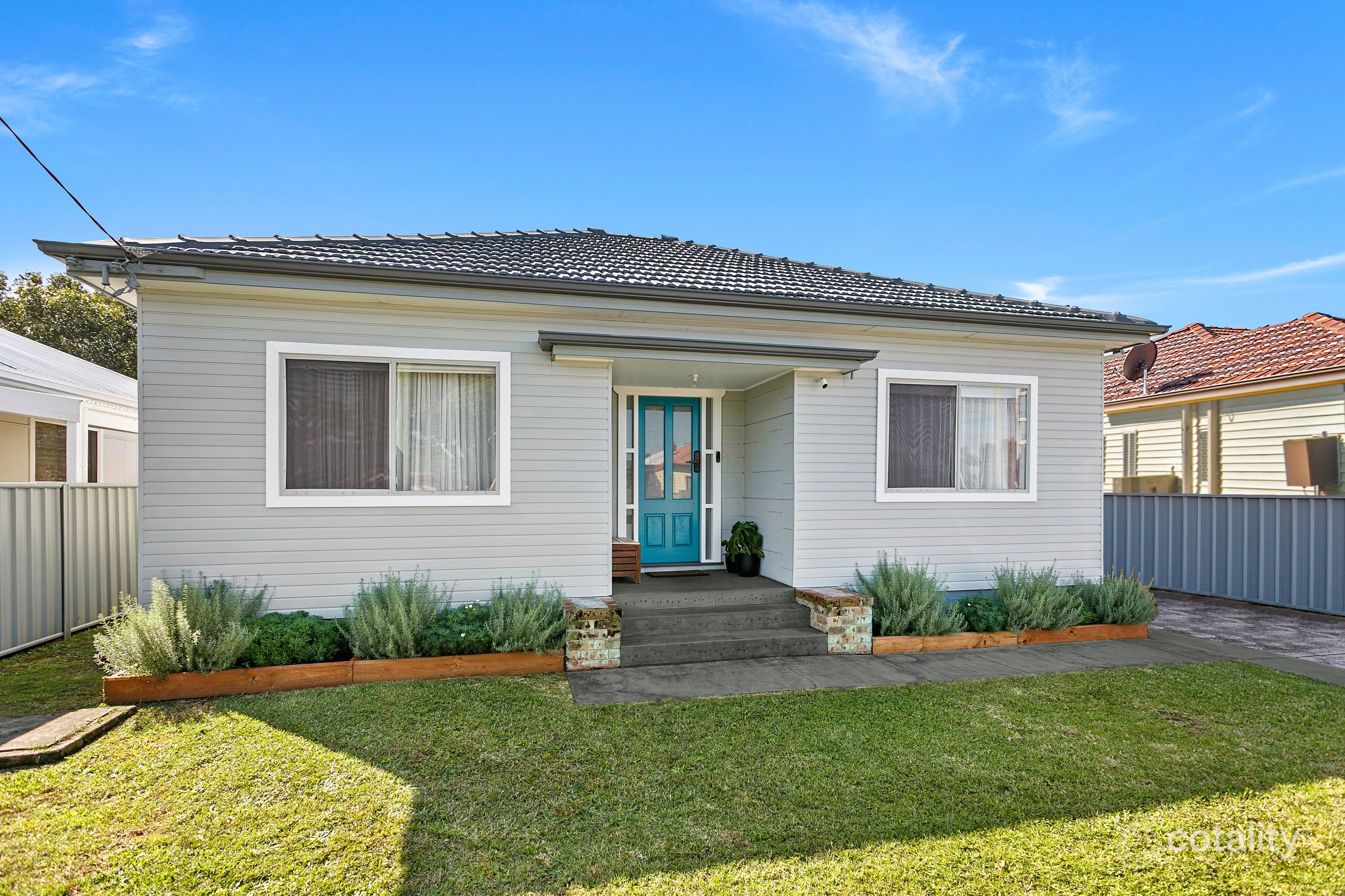 4 Dixon St, Fairy Meadow, NSW 2519