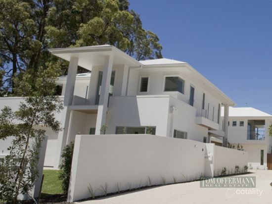 2/8 Nannygai St, Noosaville, QLD 4566