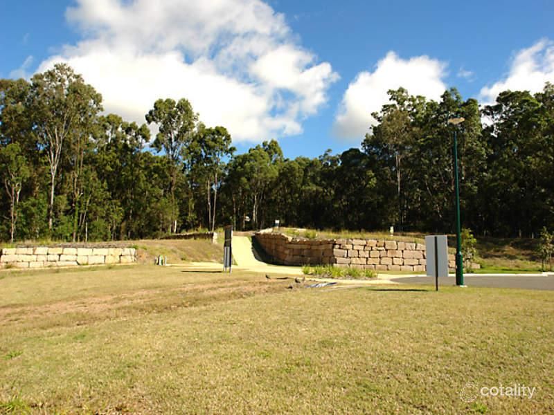 79 Ruth Miller Cl, Fig Tree Pocket, QLD 4069