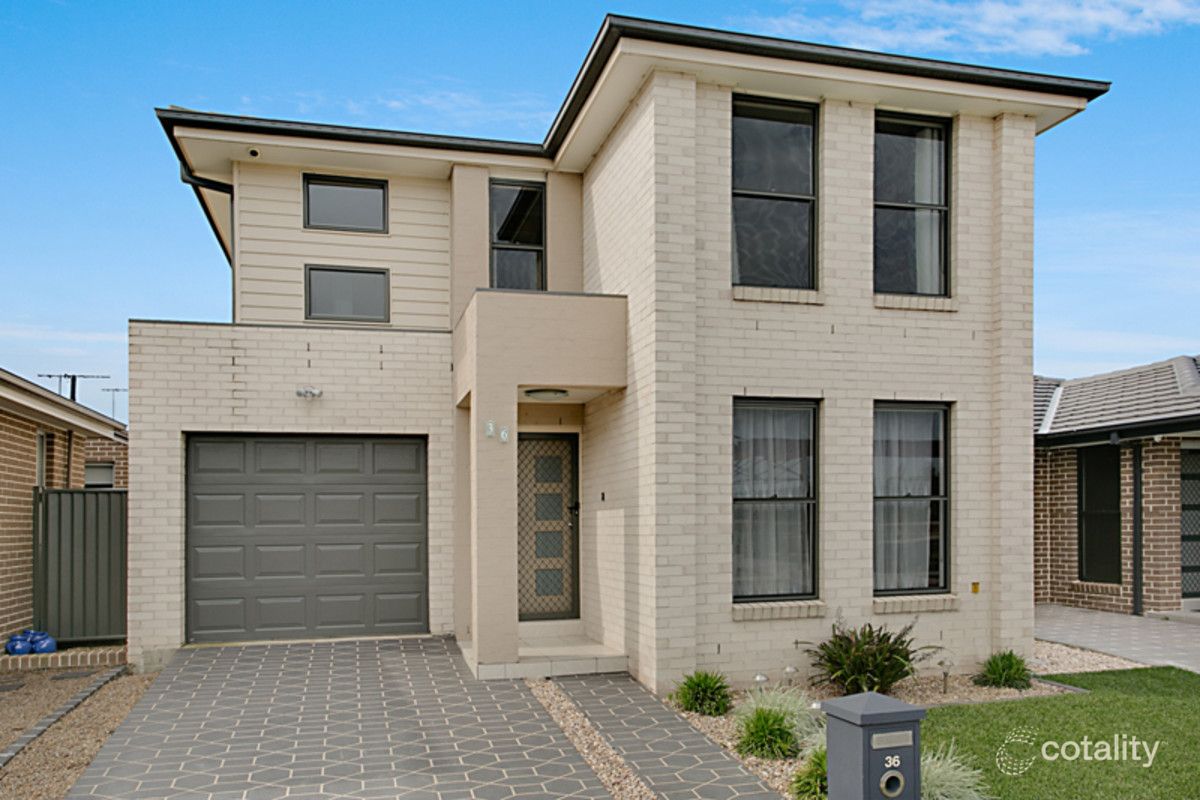 36 Gilroy St, Ropes Crossing, NSW 2760