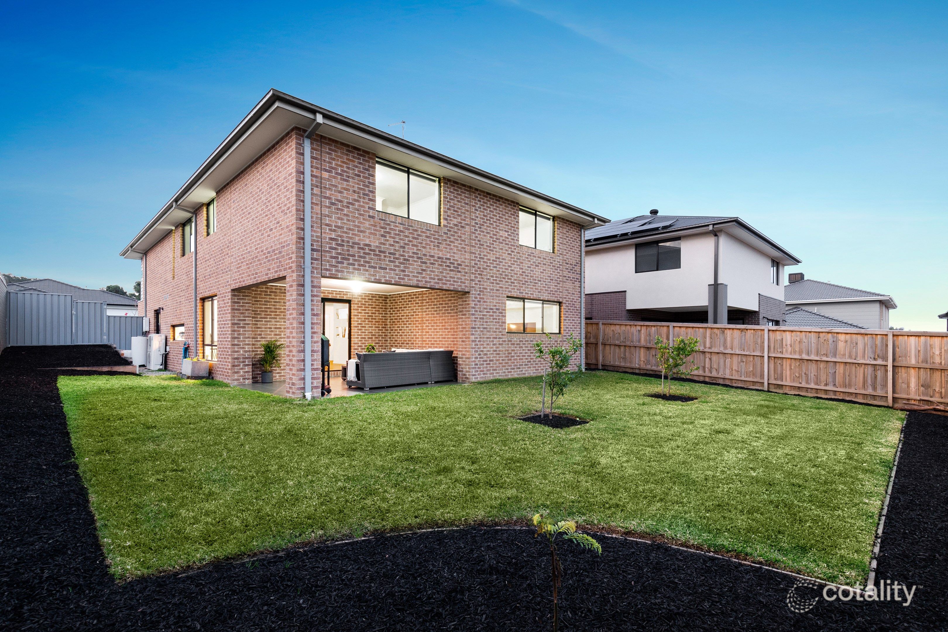 53 Grant Pde, Officer, VIC 3809