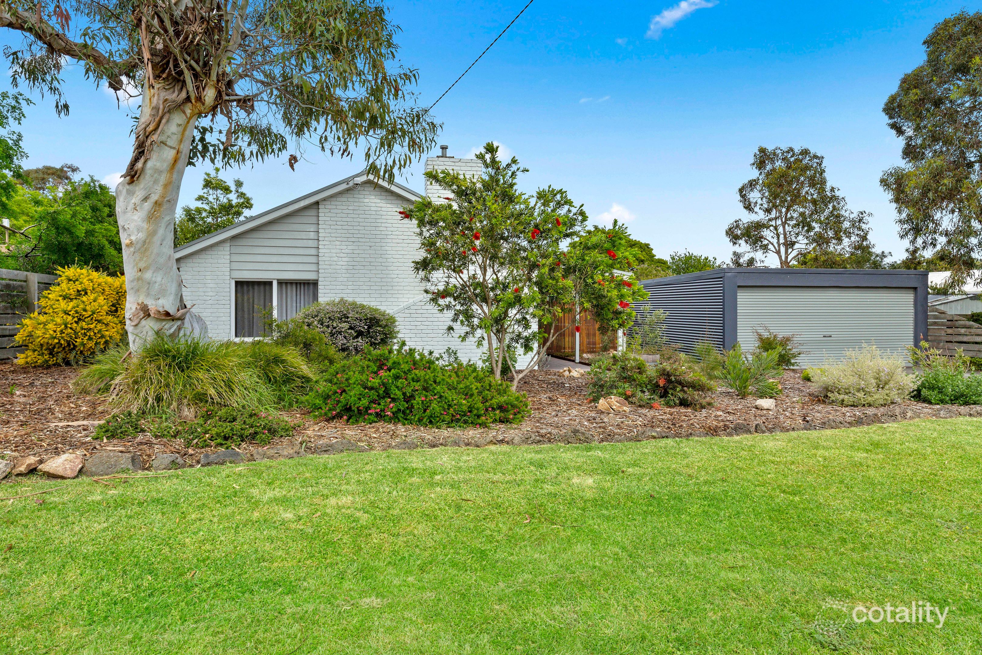 40 Clarkes Ave, Mount Martha, VIC 3934