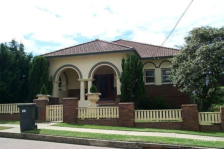 25 Light St, Bar Beach, NSW 2300