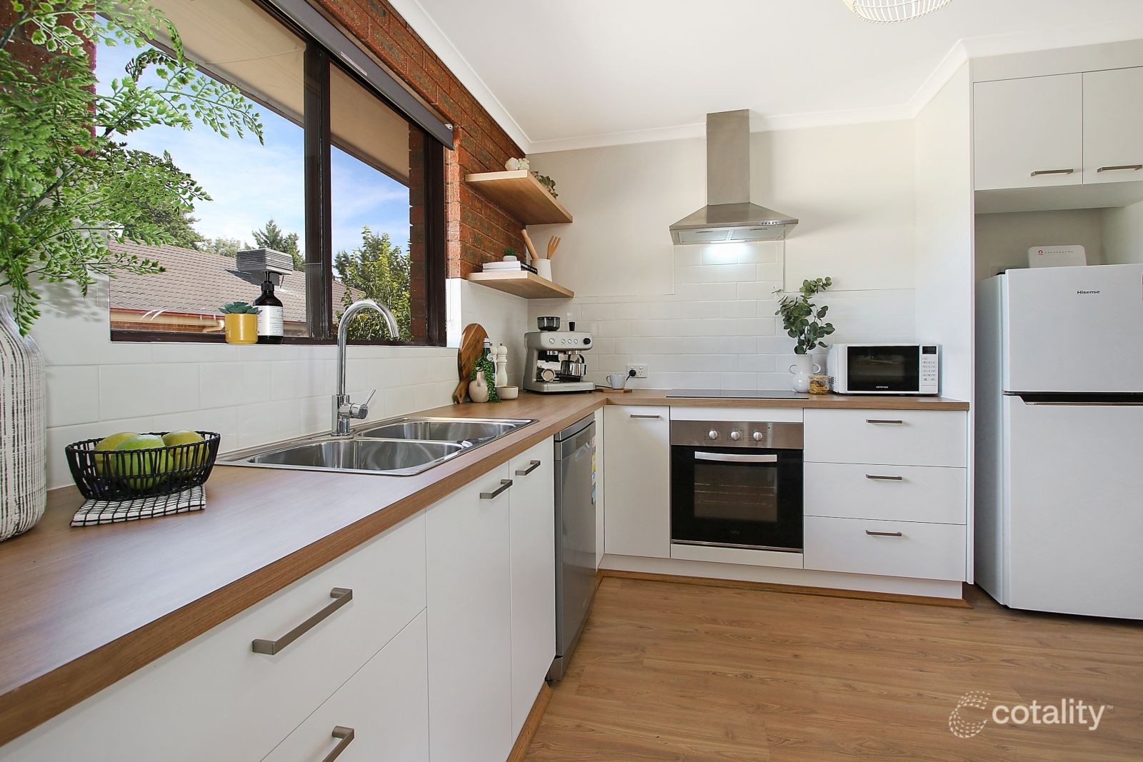 1/595 Webb St, Lavington, NSW 2641