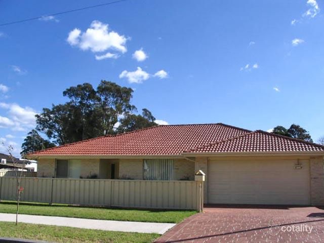6a Lyne St, Oak Flats, NSW 2529