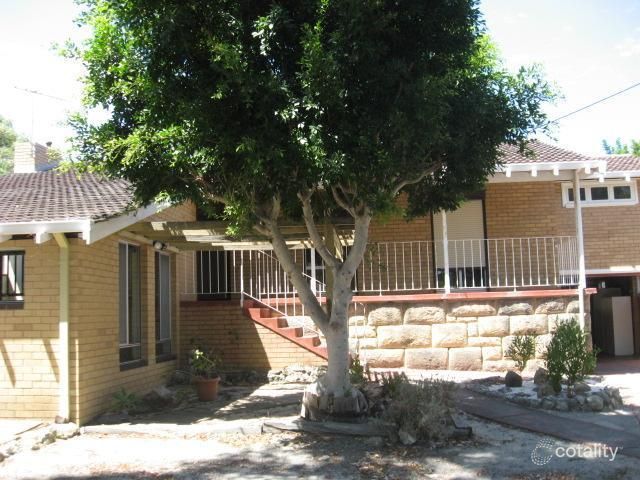 34 Kempenfeldt Ave, Sorrento, WA 6020