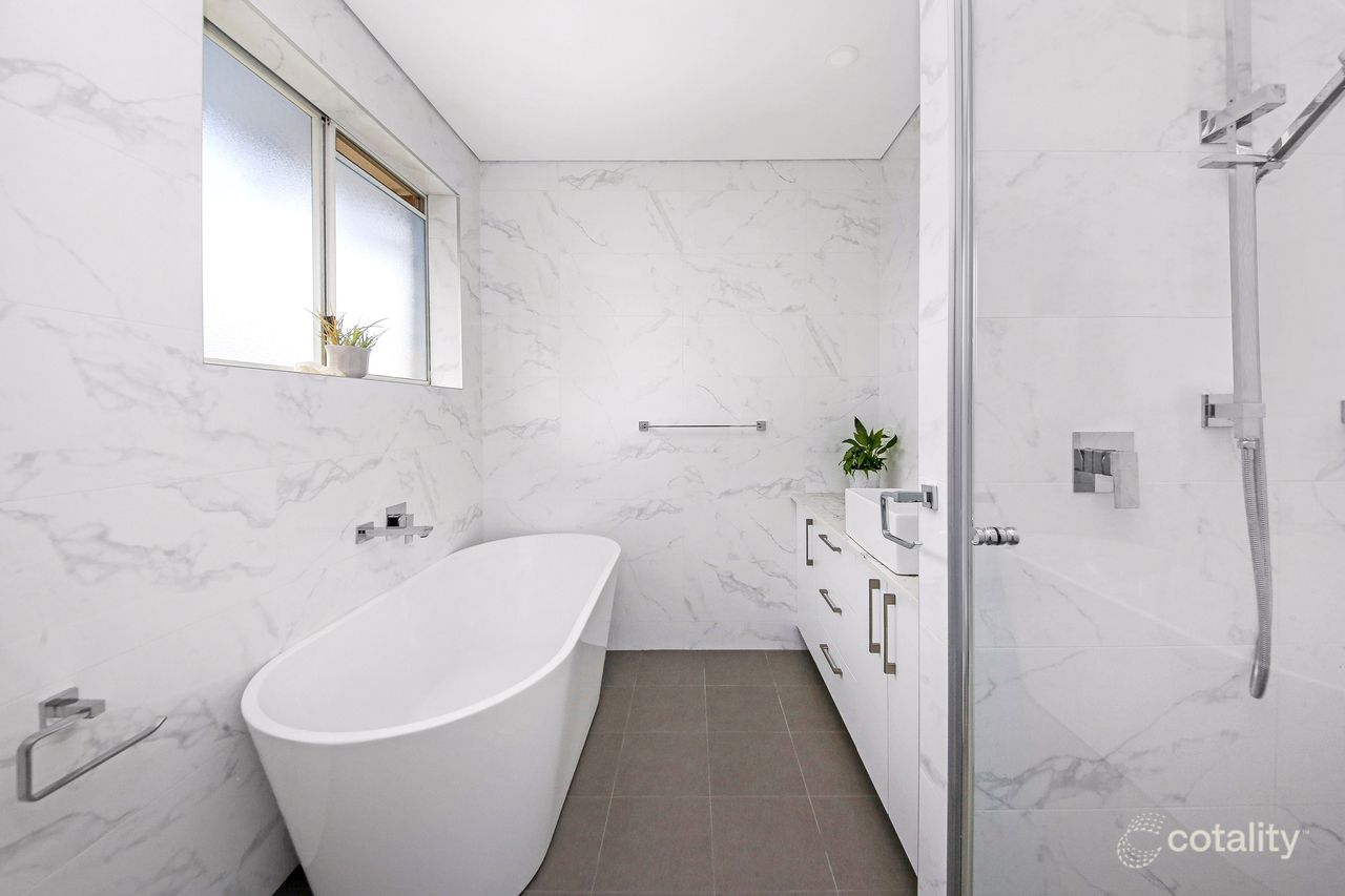 8a Woods Rd, Sefton, NSW 2162