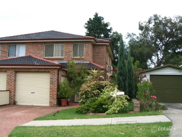 32b Hedley St, Riverwood, NSW 2210