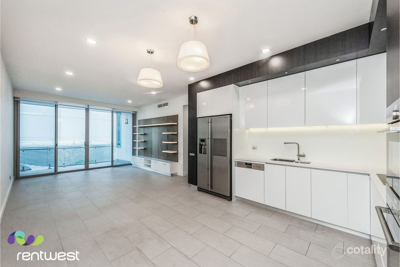 305/19 Ogilvie Rd, Mount Pleasant, WA 6153