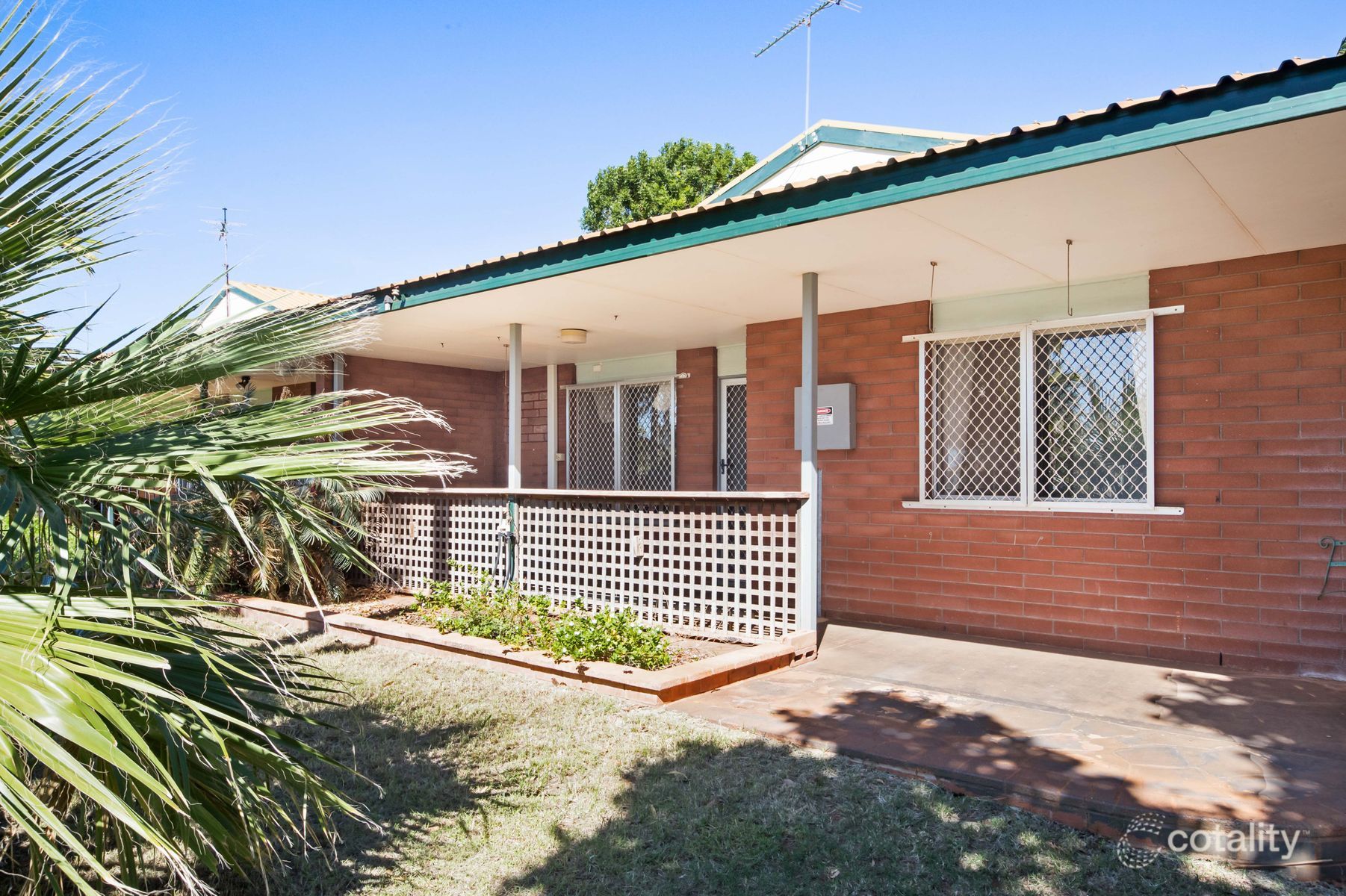 8c Lathwell Cl, Nickol, WA 6714