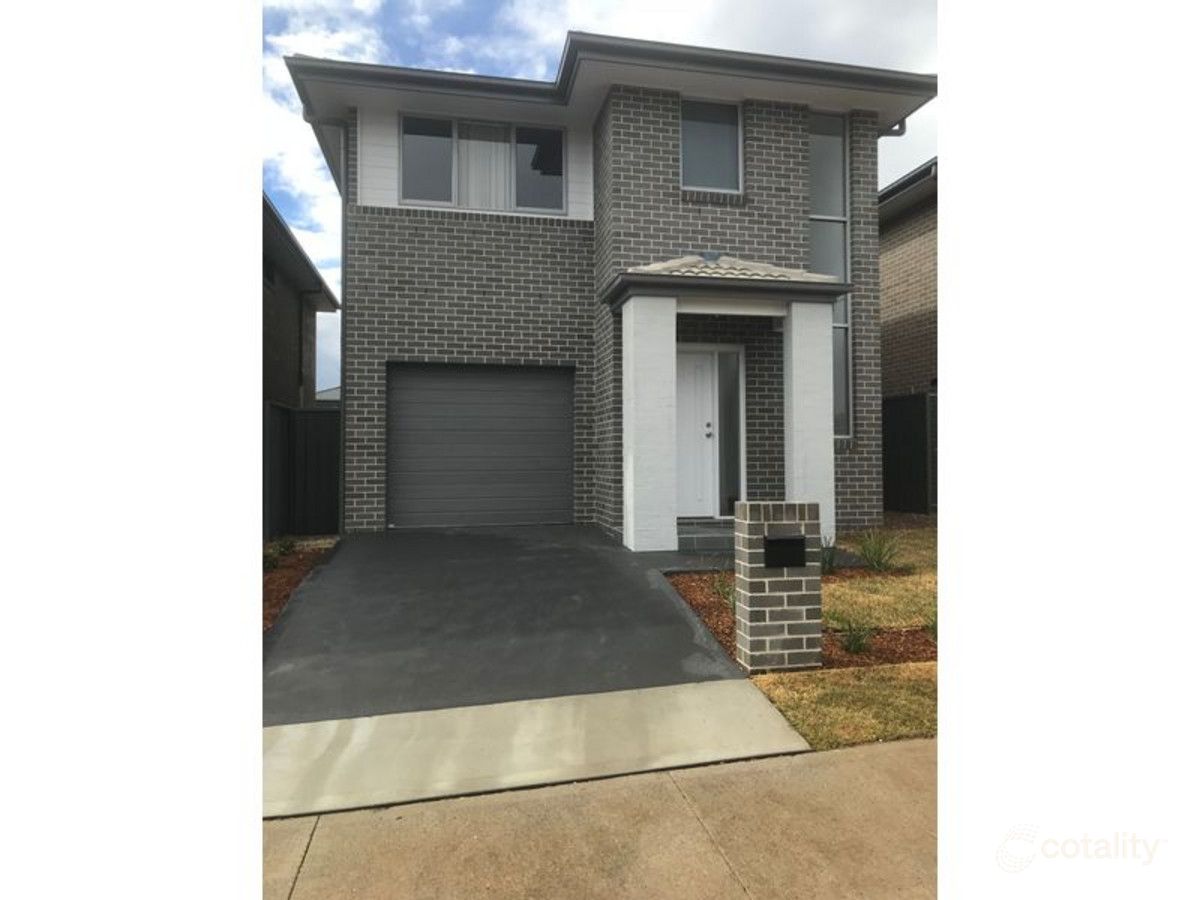 35 Timbercrest St, Box Hill, NSW 2765