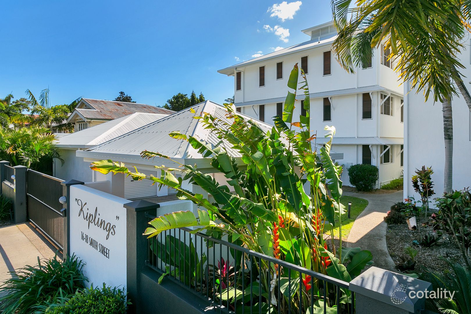 2/18 Smith St, Cairns North, QLD 4870