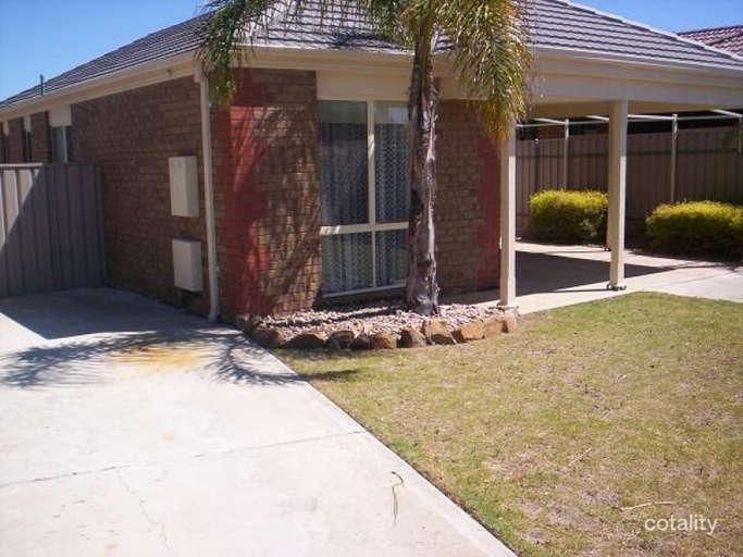39 Cambourne Cres, Seaford, SA 5169