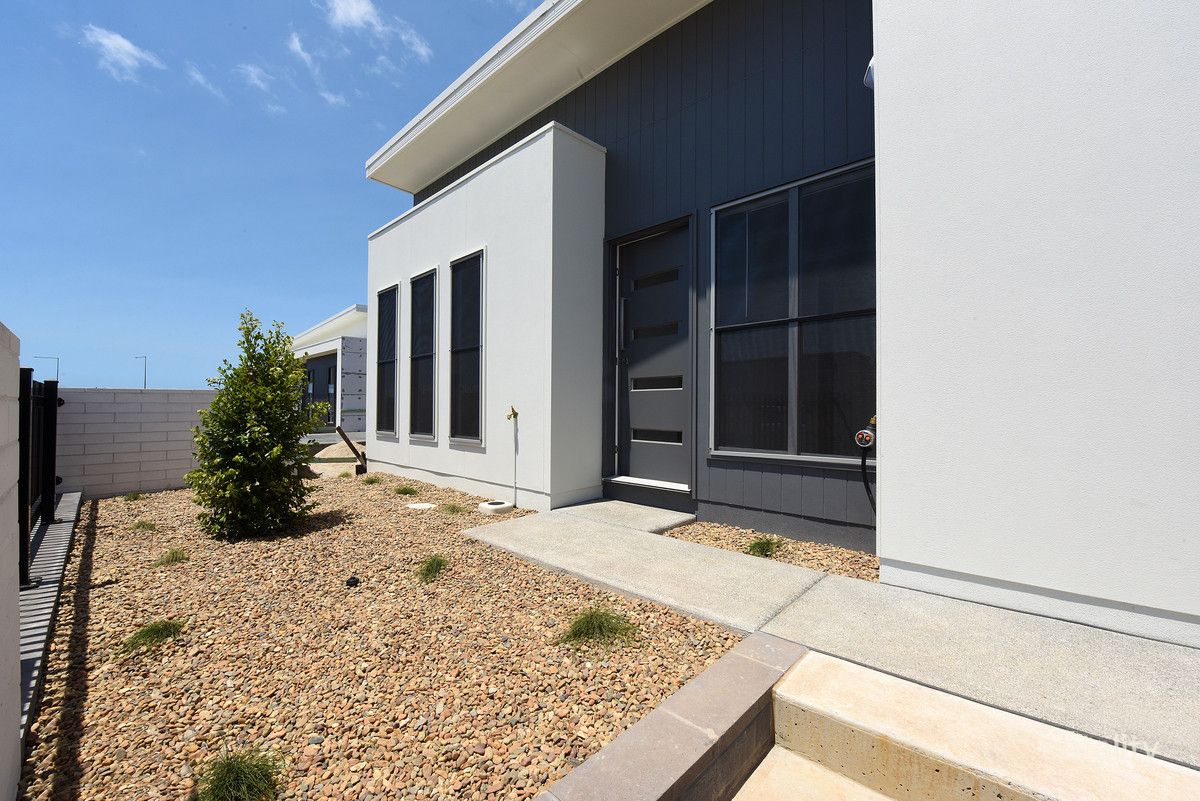 49 Tranquility Way, Palmview, QLD 4553