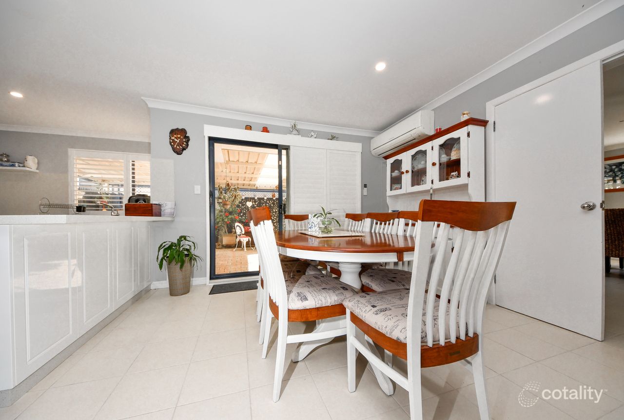 6a First Ave, Shoalwater, WA 6169