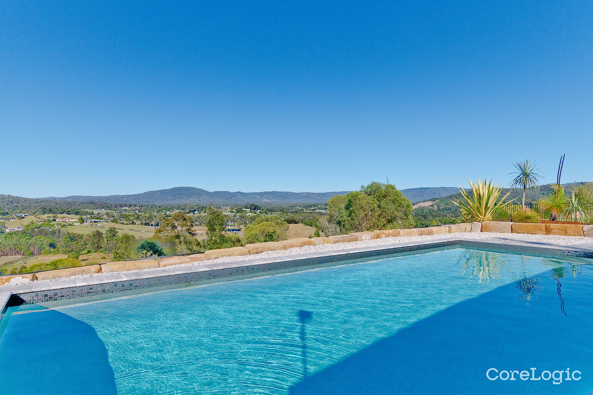 831 Eatons Crossing Rd, Draper, QLD 4520