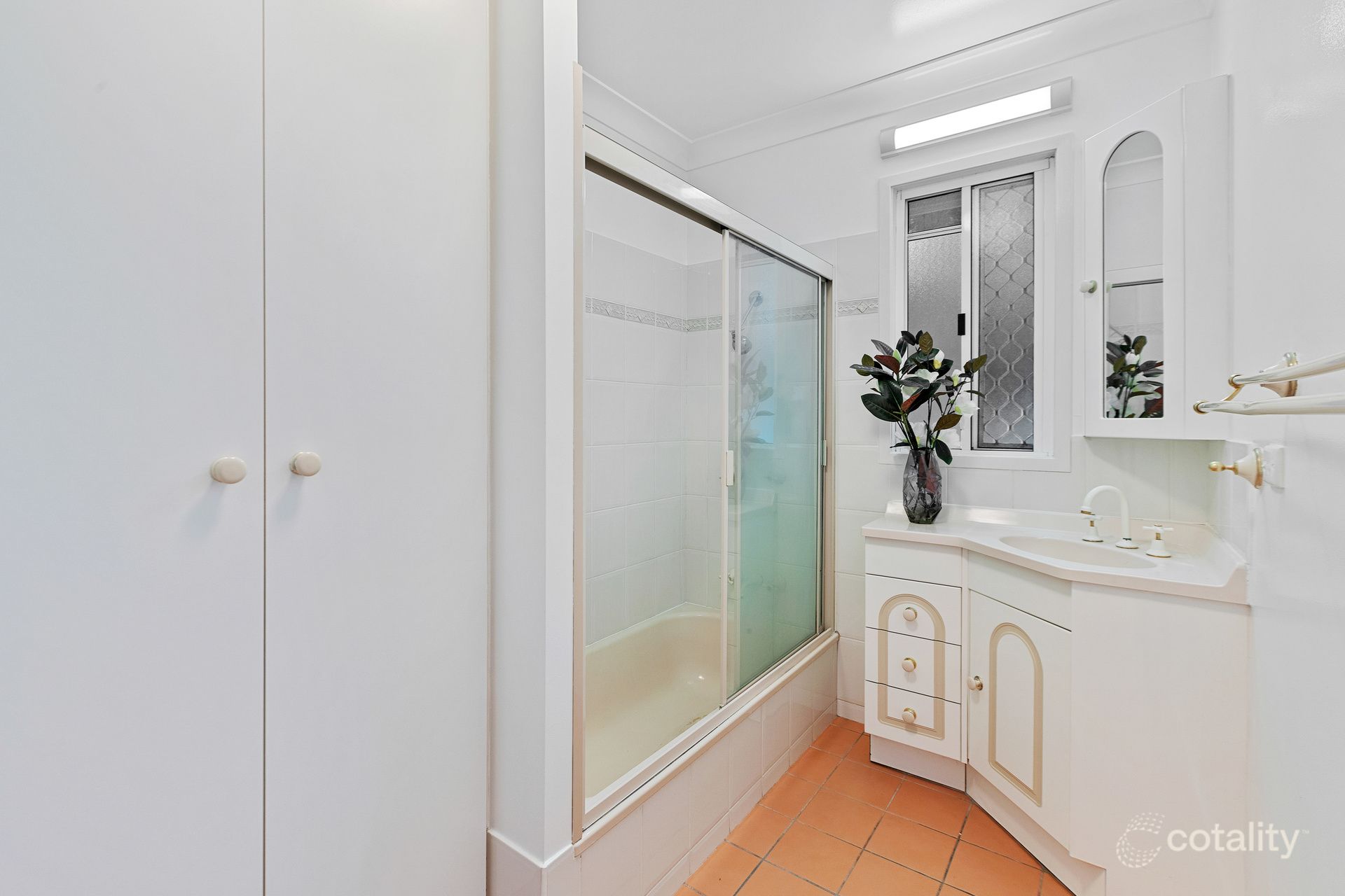 90 The Promenade, Camp Hill, QLD 4152