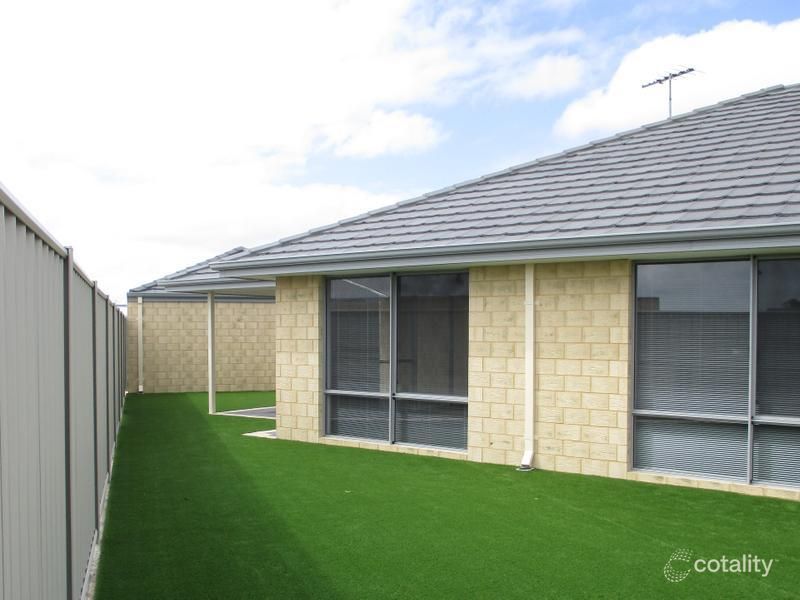 98 Aurea Bvd, Golden Bay, WA 6174