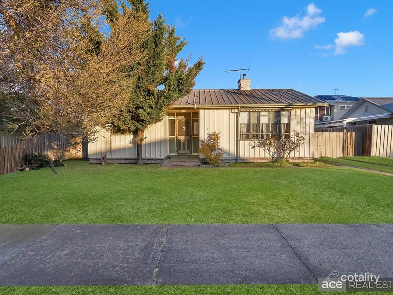 4 Mcnamara Rd, Laverton, VIC 3028