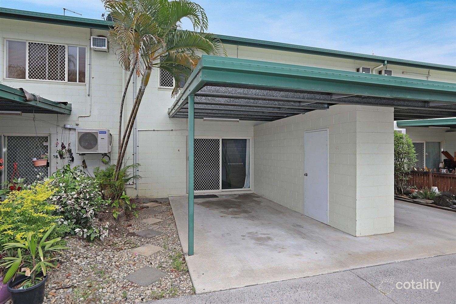 4/18 Robert Rd, Bentley Park, QLD 4869
